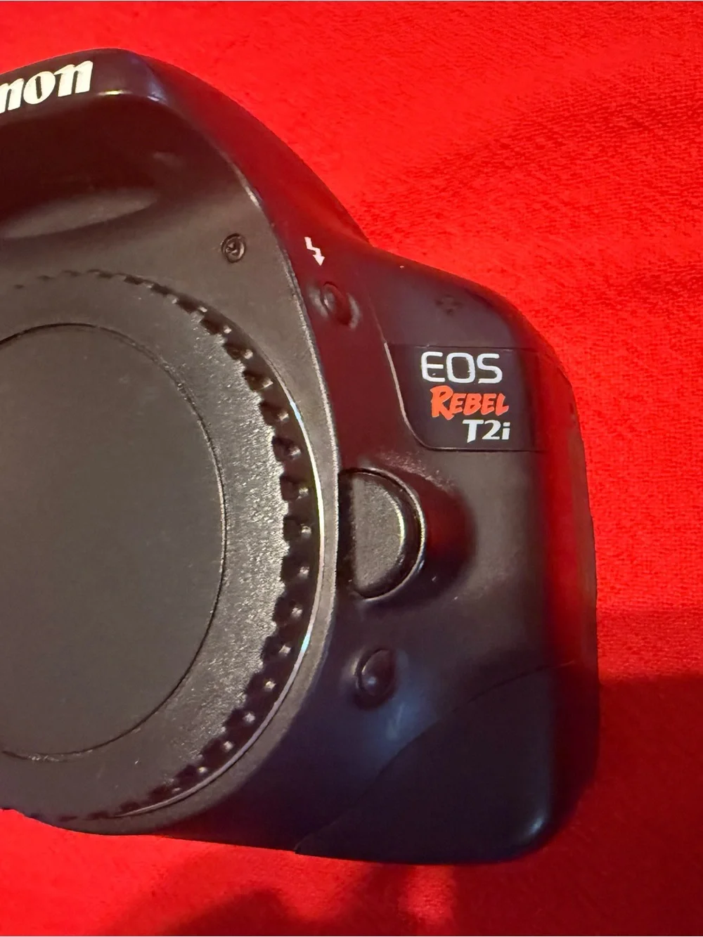 Canon T2i